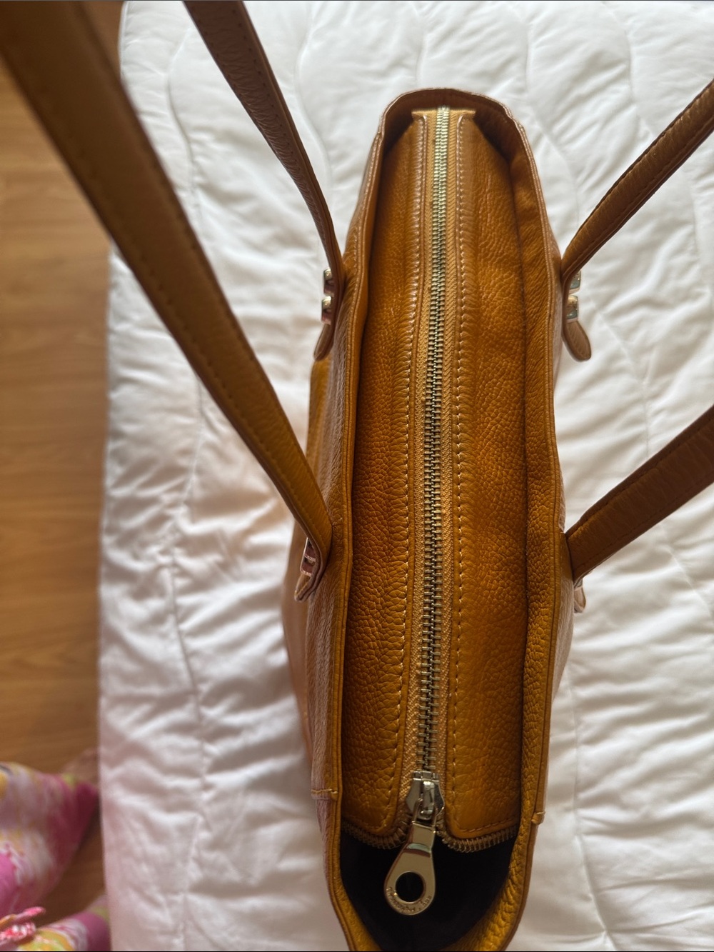 Christopher Kon yellow leather bag with purple lining - Picture 5 of 14